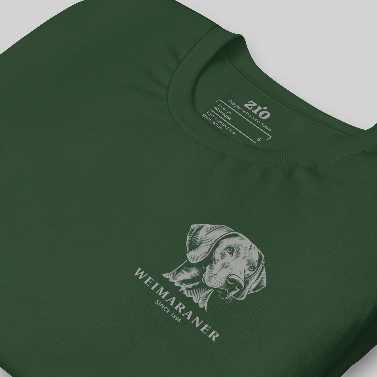 Weimaraner Hunt T-Shirt, Green, Crew Neck, detail - zio for paws